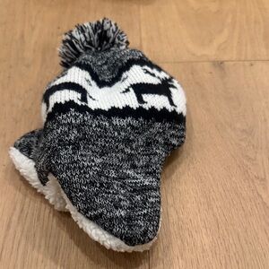 Carter's Black & White Knit Pom-Pom Earflap Hat with Reindeer